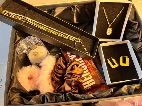 Mini Gift Box for her