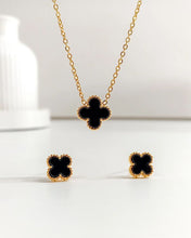 Clover Pendant and Studs